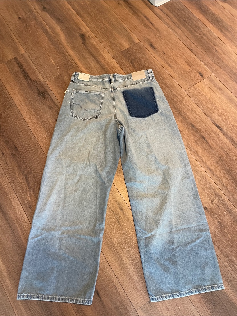Free People Nia Patchwork Boyfriend Jeans- size 32 - Picture 9 of 10